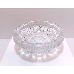 VINTAGE Cut Glass Crystal Ashtray 5 1/2" Round Mid Century Heavy‎